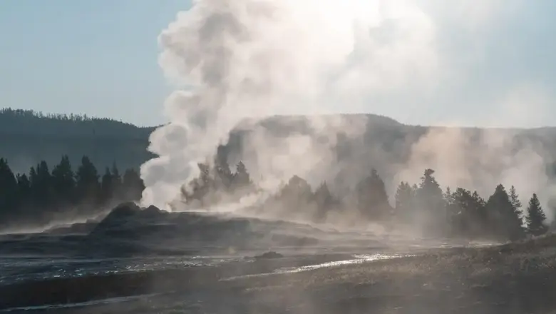 Skal jeg vælge St. John eller St. Thomas som base?